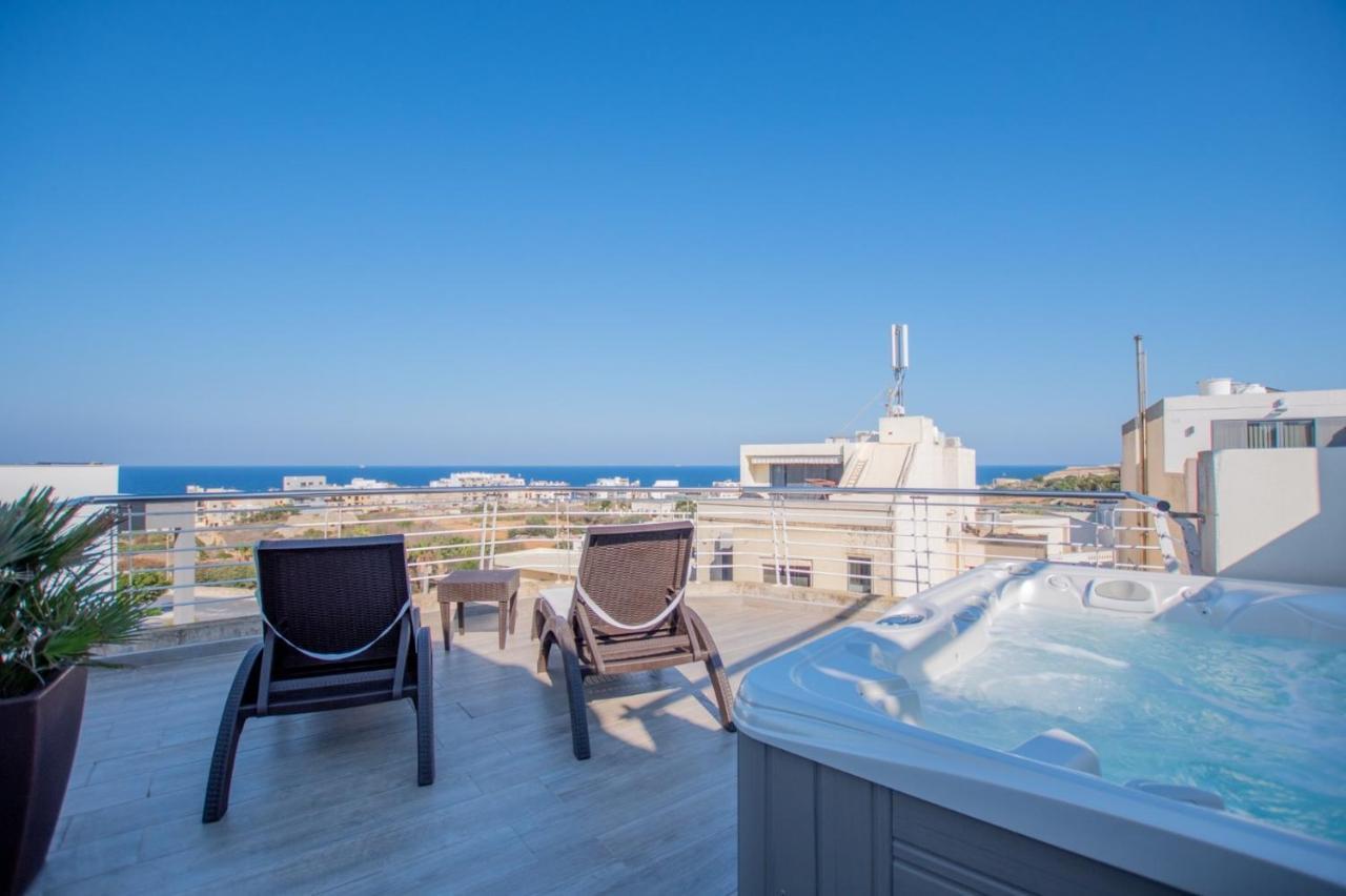 Kernice Penthouse With Sea And Country Views Of Xghajra Bagian luar foto